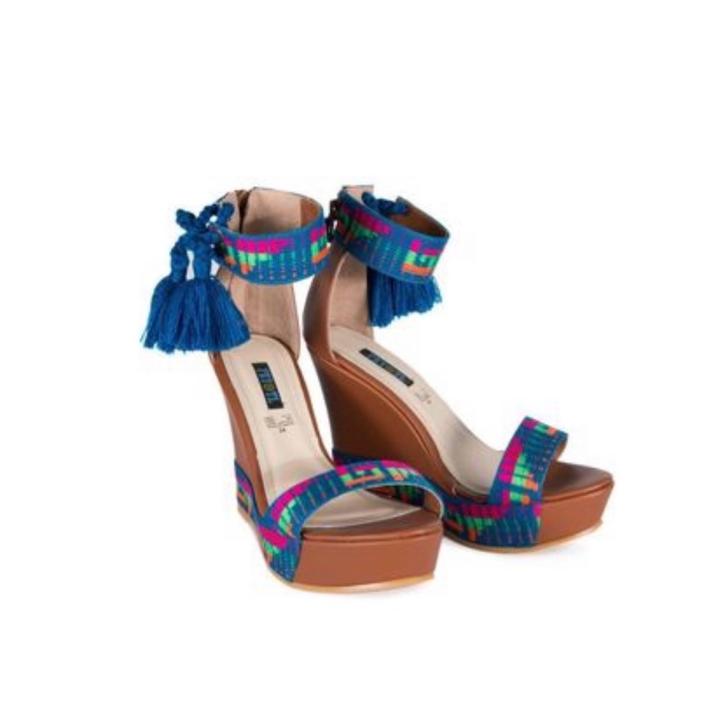 PEYOTL® Tonalli Platforms Brown